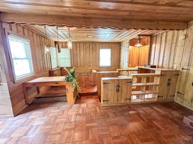 117 S 5th St, Holly, CO 81047