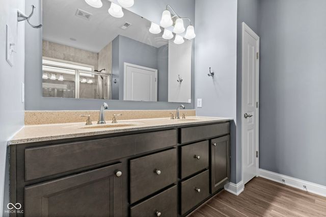 5833 Lyster Lane, Indianapolis, IN 46239