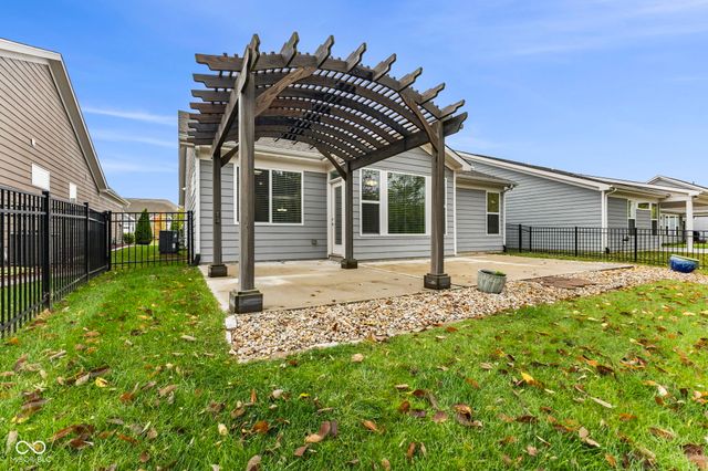 5833 Lyster Lane, Indianapolis, IN 46239