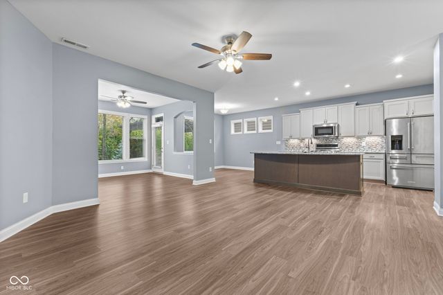 5833 Lyster Lane, Indianapolis, IN 46239