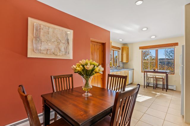 69 Avenida Frijoles, Santa Fe, NM 87507