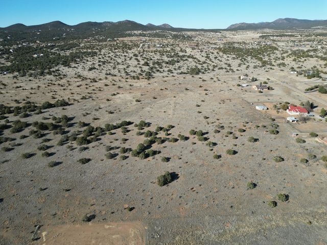 Frost & Tumbleweed E2SW4NW4, Sandia Park, NM 87047