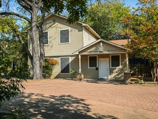 608 Oltorf ST A, Austin, TX 78704