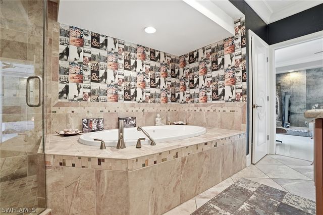 1205 Caloosa DR, Fort Myers, FL 33901