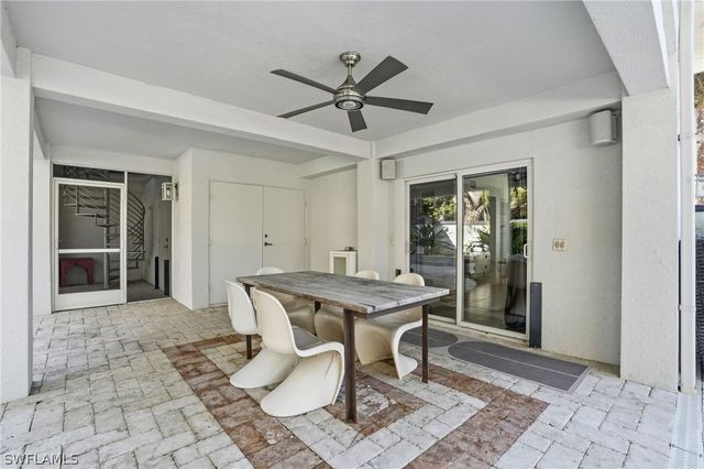 1205 Caloosa DR, Fort Myers, FL 33901