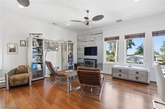 1205 Caloosa DR, Fort Myers, FL 33901