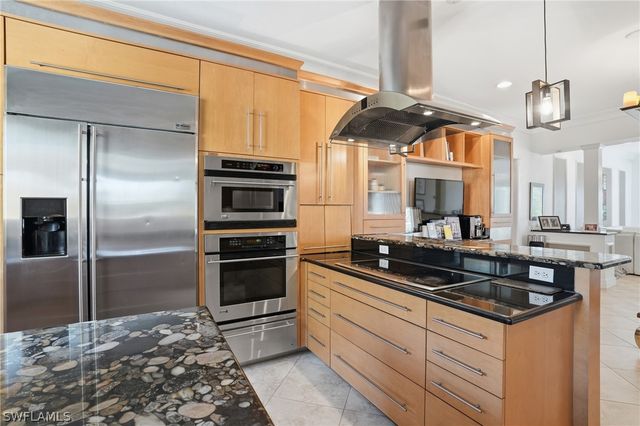 1205 Caloosa DR, Fort Myers, FL 33901