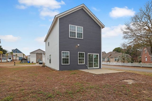 214 26th Ave. S, Myrtle Beach, SC 29577