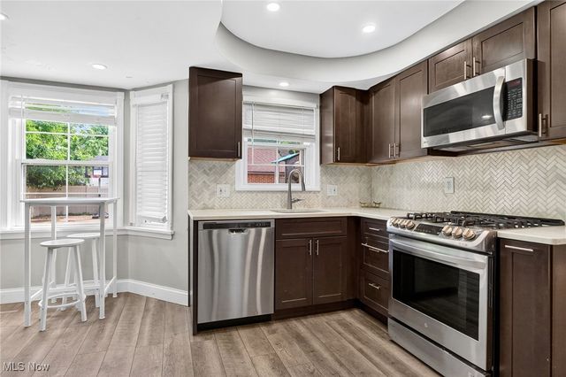 3738 Bendemeer Road, Cleveland Heights, OH 44118