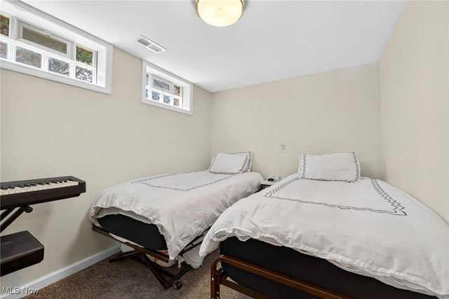 3738 Bendemeer Road, Cleveland Heights, OH 44118