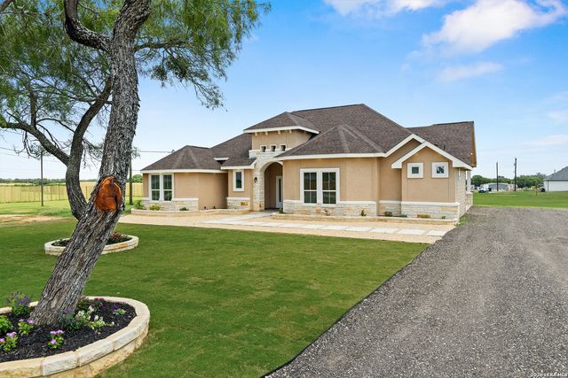 13019 PUEBLO NUEVO DR, Atascosa, TX 78002