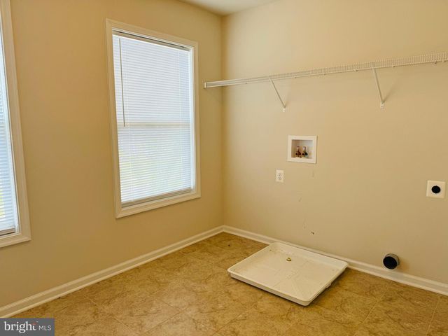 454 COASTAL AVE, Stafford, VA 22554