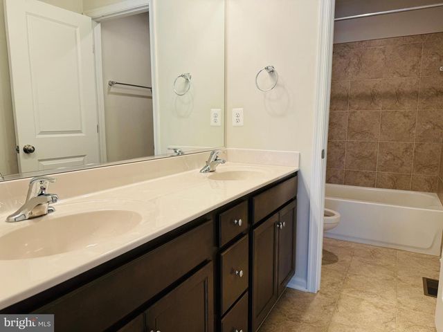 454 COASTAL AVE, Stafford, VA 22554