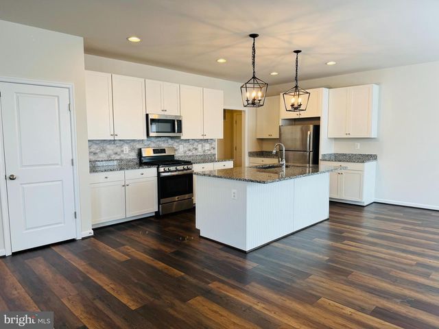454 COASTAL AVE, Stafford, VA 22554