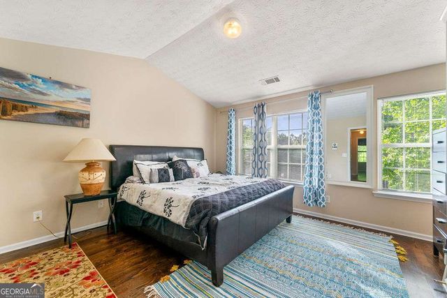 1343 Penhurst Drive, Lawrenceville, GA 30043