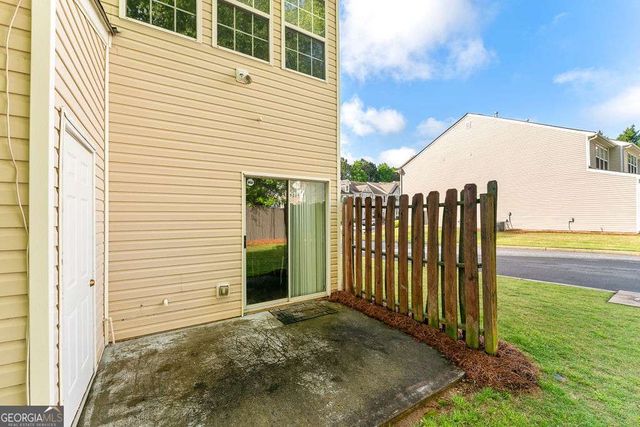 1343 Penhurst Drive, Lawrenceville, GA 30043