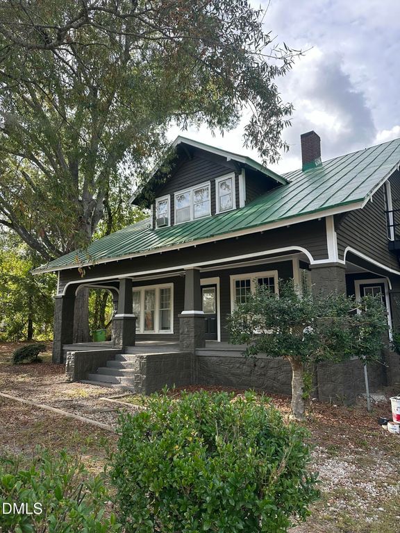 309 E Horton Street, Zebulon, NC 27597