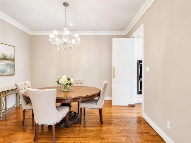 5834 Candlewood Lane, Houston, TX 77057