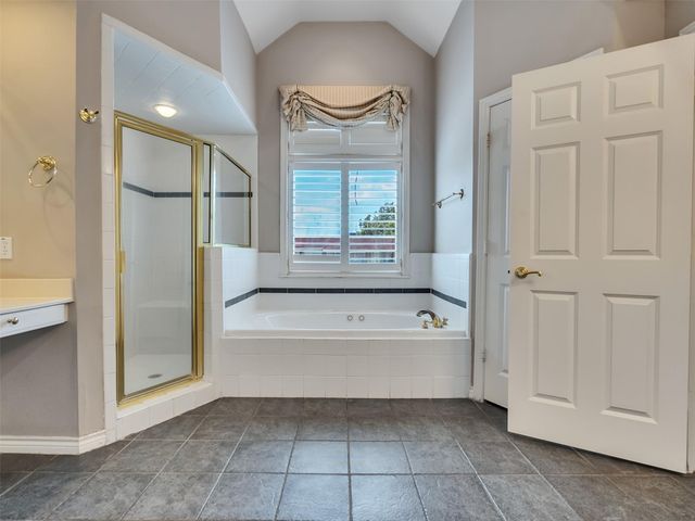 5834 Candlewood Lane, Houston, TX 77057