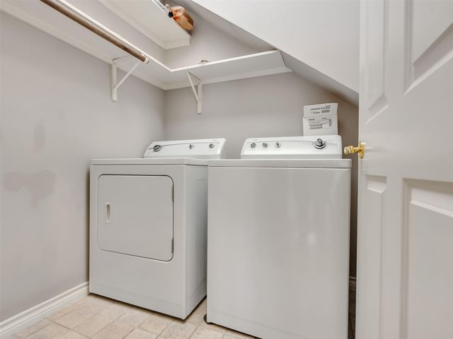 5834 Candlewood Lane, Houston, TX 77057