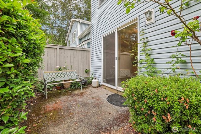 19107 110th Place SE, Renton, WA 98055