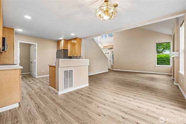19107 110th Place SE, Renton, WA 98055