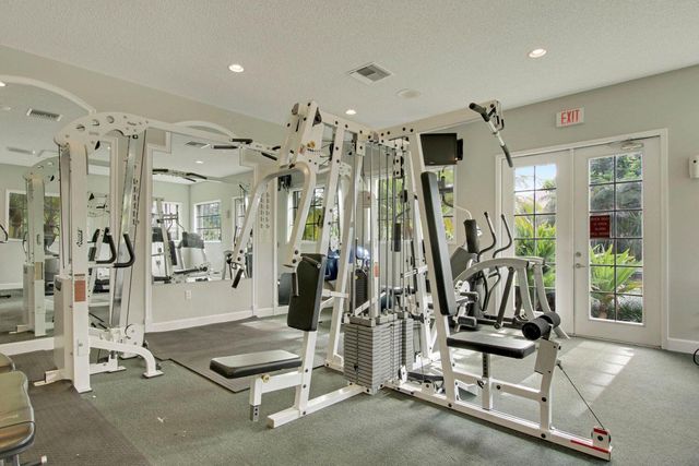 272 Village Boulevard 7102, Tequesta, FL 33469