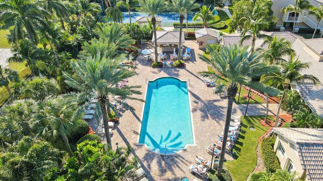 272 Village Boulevard 7102, Tequesta, FL 33469