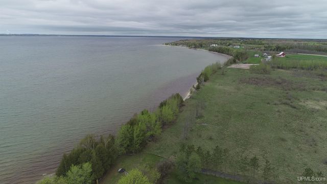 5 acres Co 513 T Road, Rapid River, MI 49878