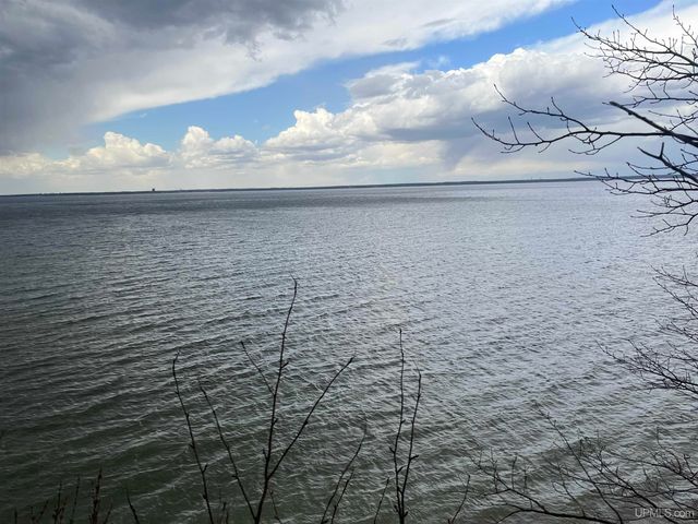 5 acres Co 513 T Road, Rapid River, MI 49878