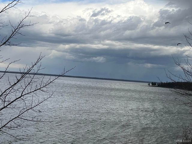 5 acres Co 513 T Road, Rapid River, MI 49878