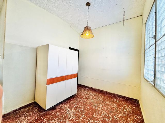 910 calle 1 SE REPARTO METROPOLITANO, San Juan, PR 00921