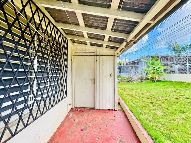 910 calle 1 SE REPARTO METROPOLITANO, San Juan, PR 00921