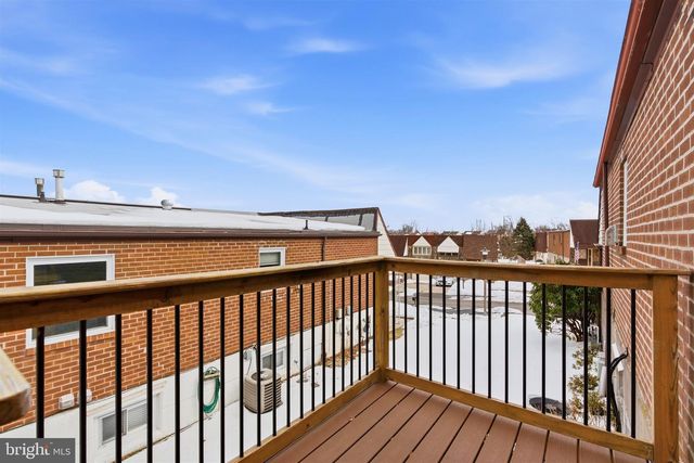 15136 INA DR, Philadelphia, PA 19116