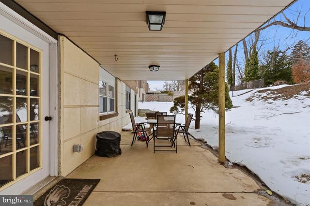 15136 INA DR, Philadelphia, PA 19116