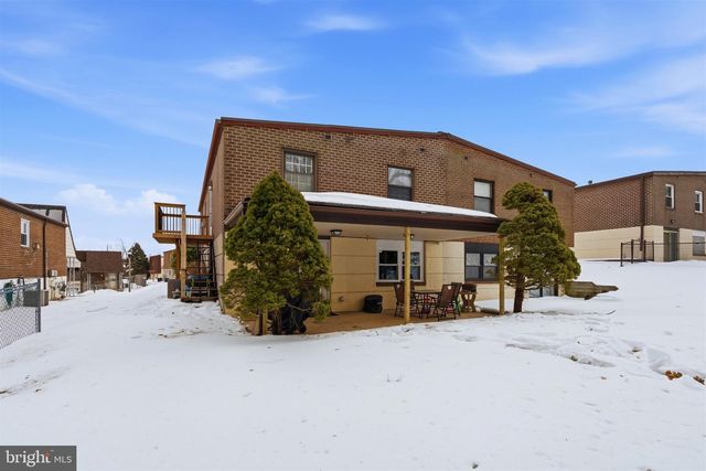 15136 INA DR, Philadelphia, PA 19116