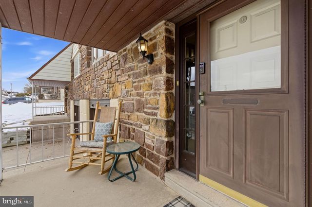 15136 INA DR, Philadelphia, PA 19116