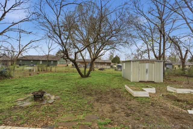 1007 S Choctaw Place, Claremore, OK 74017