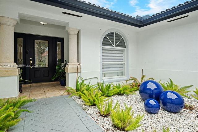 7819 NW 166th Ter, Miami Lakes, FL 33016