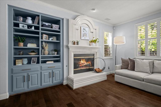 6905 Arianna Ct, Elk Grove, CA 95757