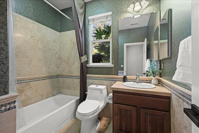 6905 Arianna Ct, Elk Grove, CA 95757