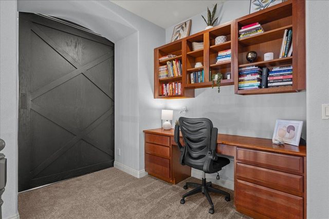 6905 Arianna Ct, Elk Grove, CA 95757