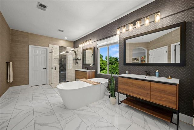 6905 Arianna Ct, Elk Grove, CA 95757