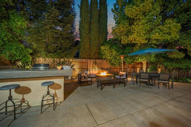 6905 Arianna Ct, Elk Grove, CA 95757