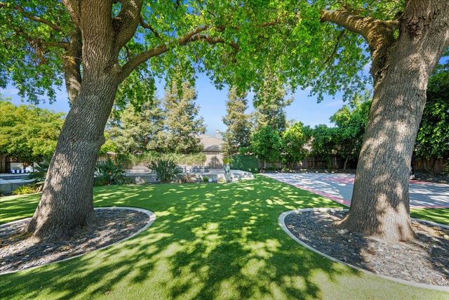 6905 Arianna Ct, Elk Grove, CA 95757