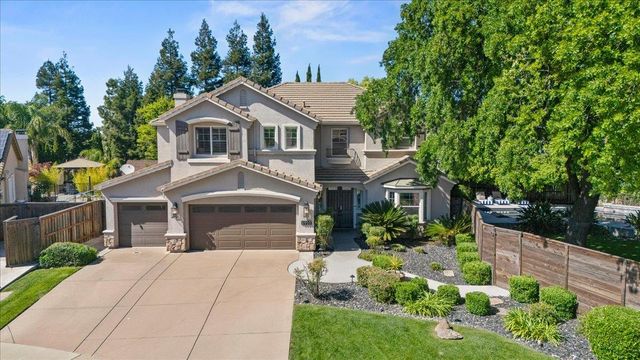 6905 Arianna Ct, Elk Grove, CA 95757