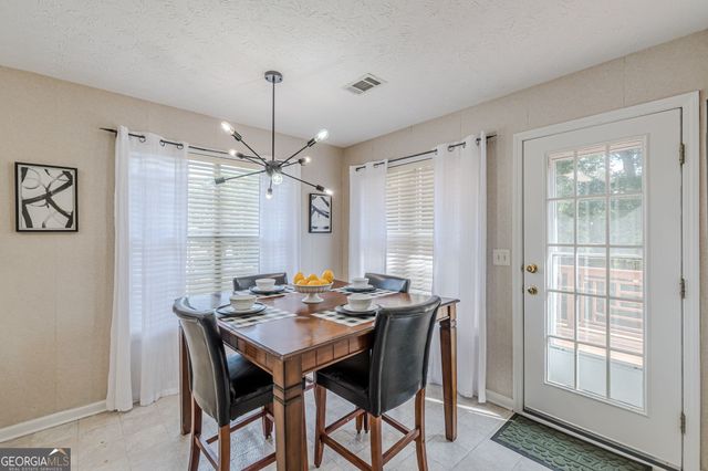 2212 Brandon Lane SW, Conyers, GA 30094