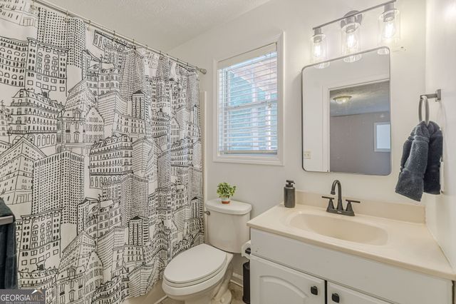 2212 Brandon Lane SW, Conyers, GA 30094