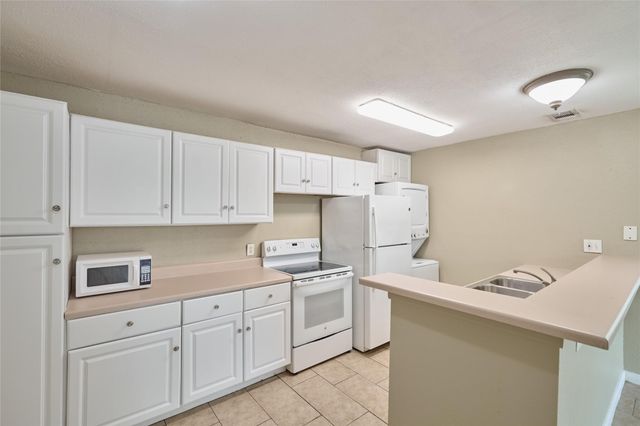 16120 Stuebner Airline Road 212, Spring, TX 77379