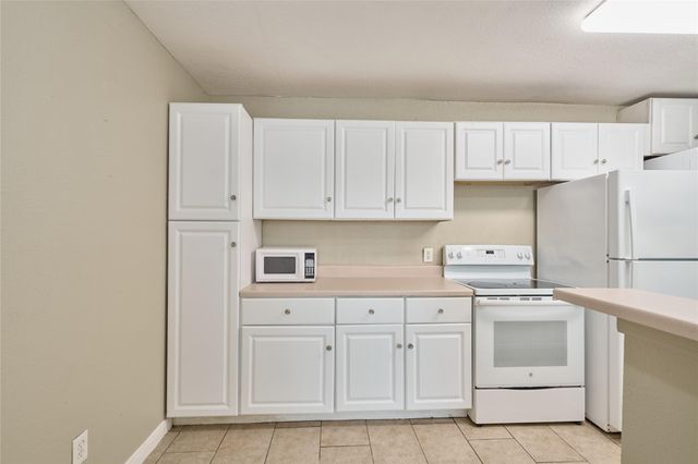 16120 Stuebner Airline Road 212, Spring, TX 77379